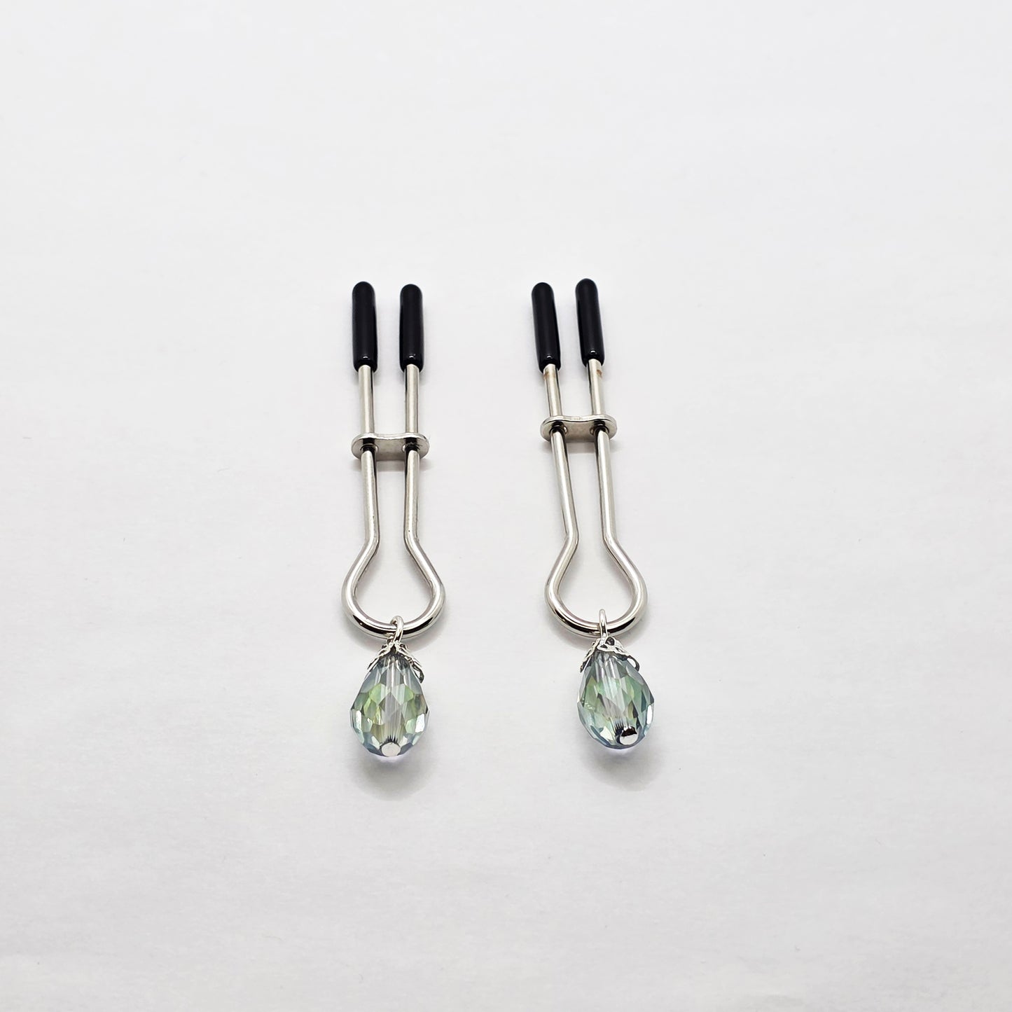 Iris Crystal Straight Tweezer Nipple Clamps