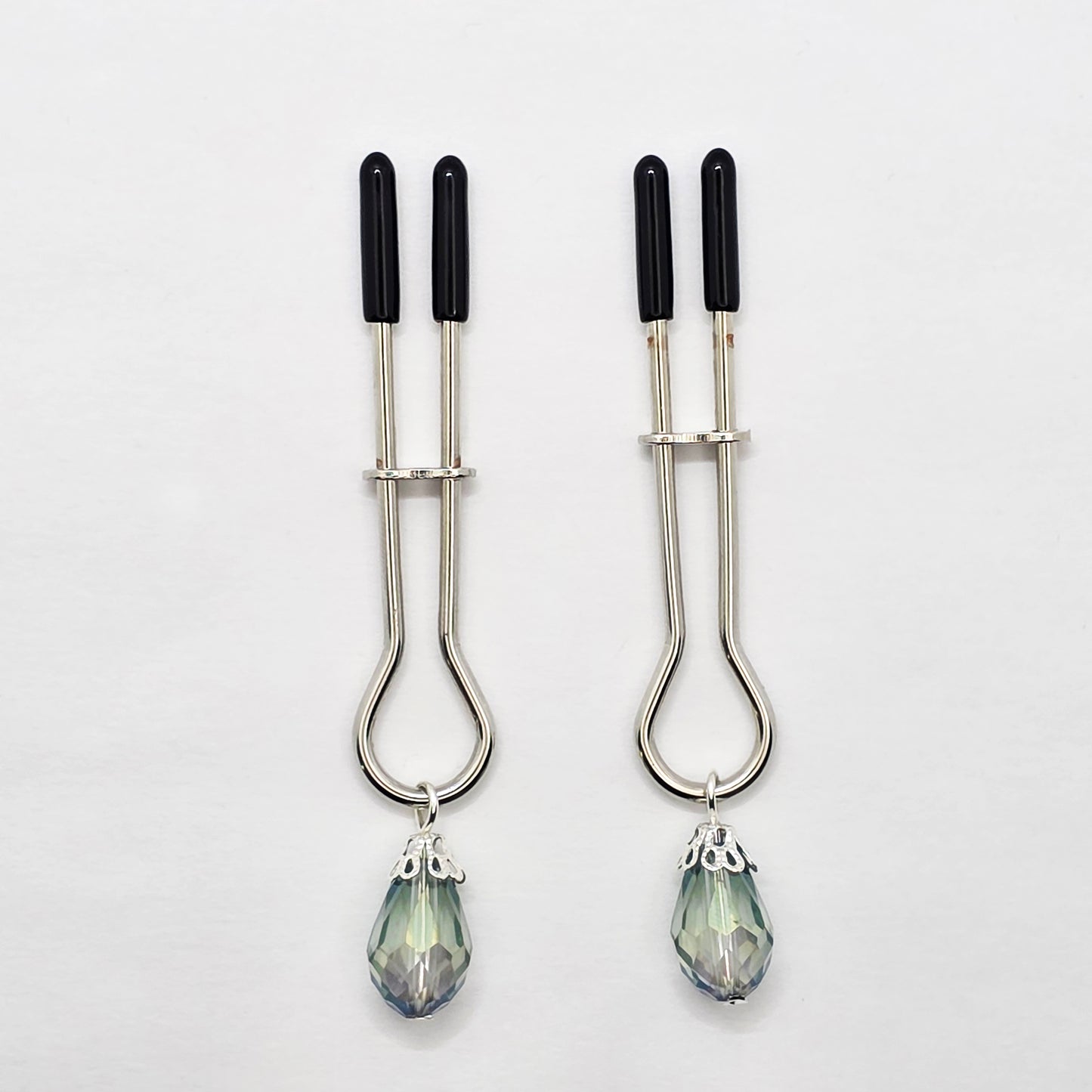 Iris Crystal Straight Tweezer Nipple Clamps