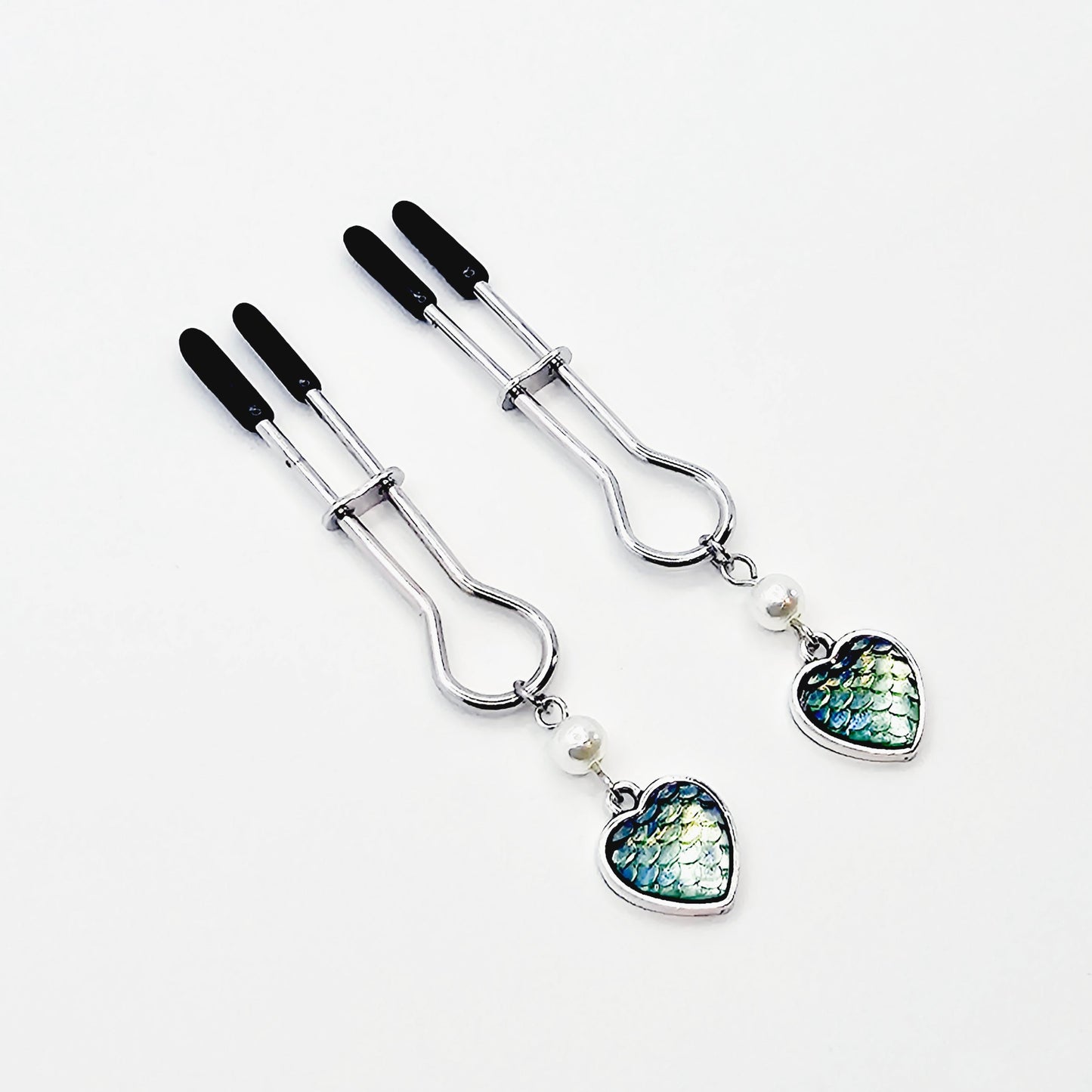 Mermaid/Dragon Scale Heart Straight Tweezer Nipple Clamps