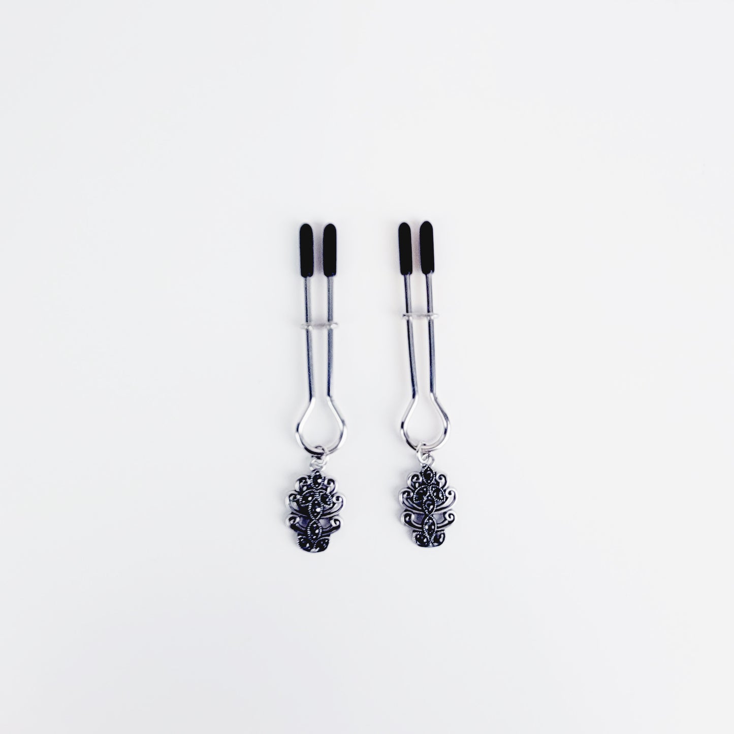 Straight Tweezer Nipple Clamps