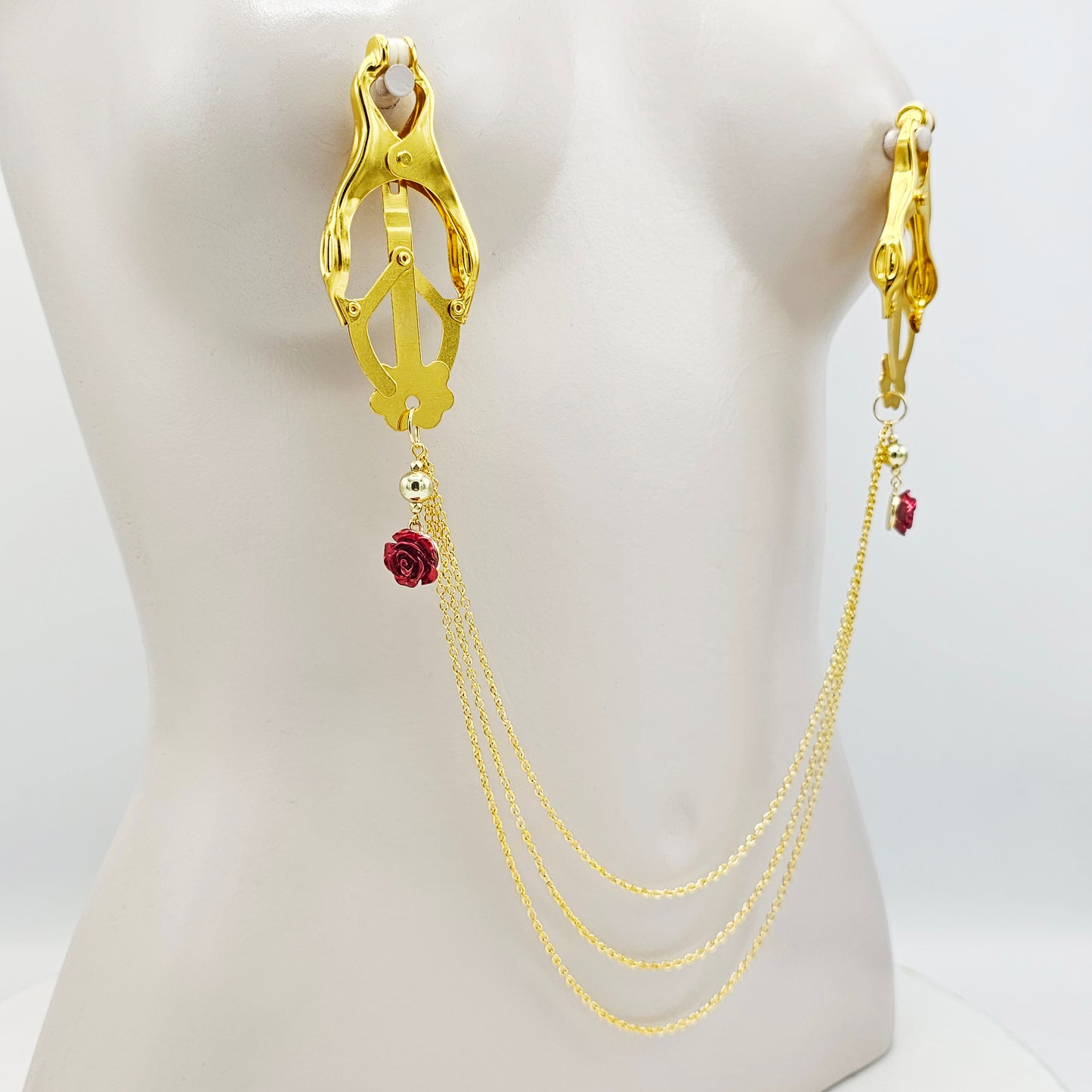 Gold Clover Clamps with Multi Chains Attached and Red Roses.
