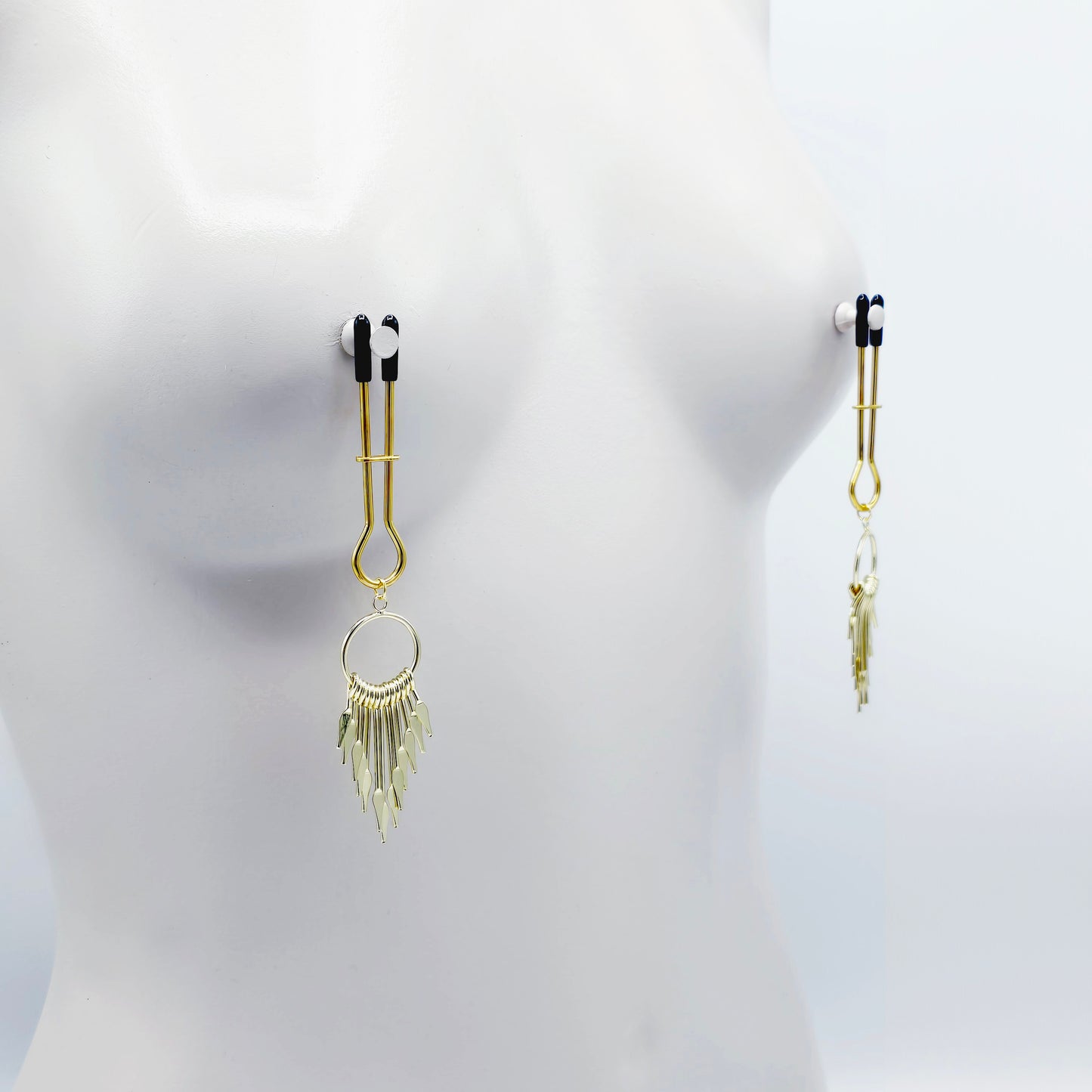 Straight Tweezer Nipple Clamps, Gold, with Dangles.