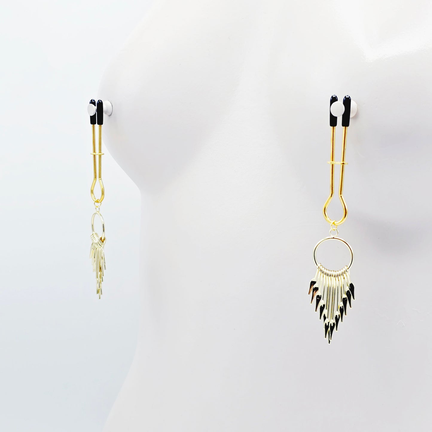 Straight Tweezer Nipple Clamps, Gold, with Dangles.