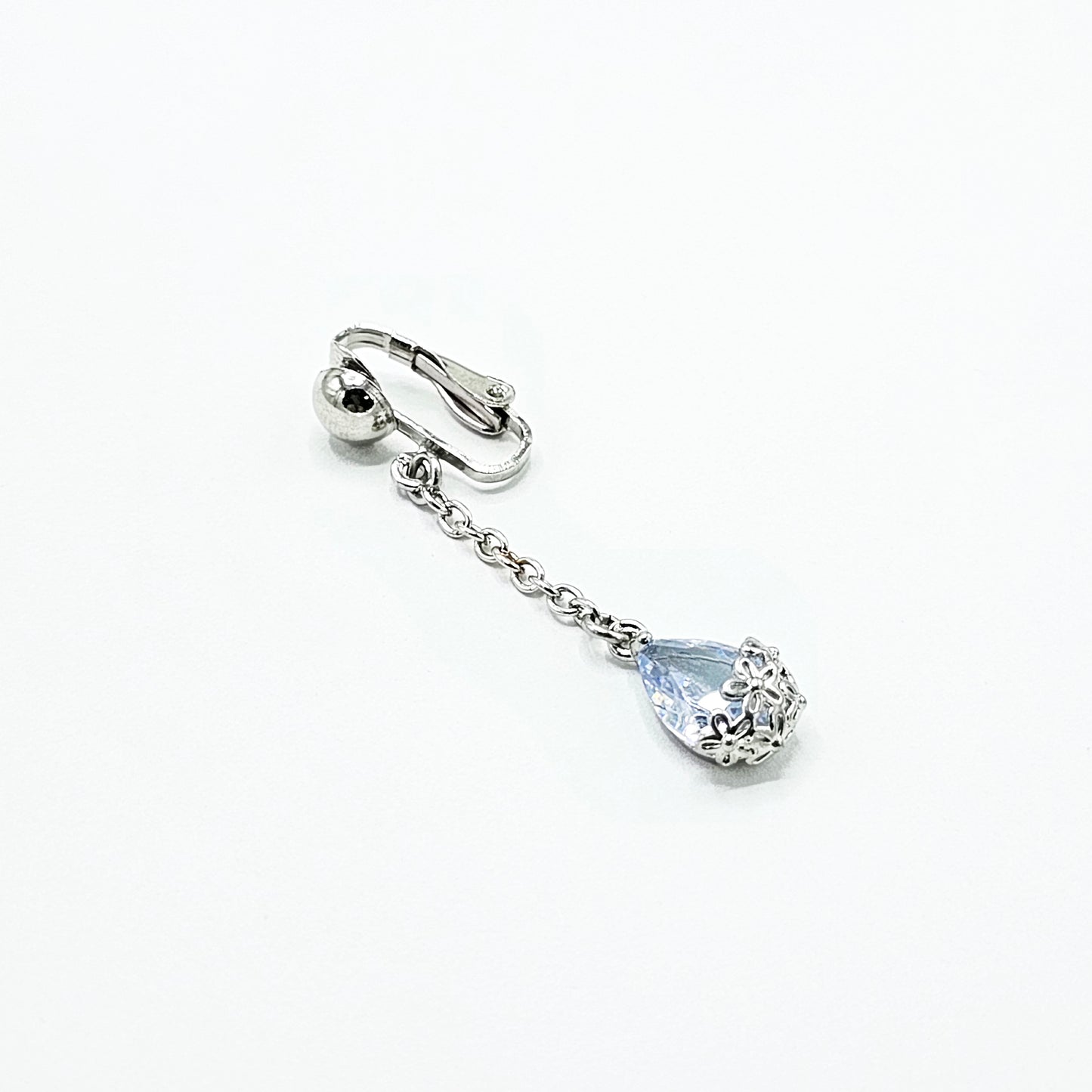 Non-Piercing Vaginal Jewelry Clip with Cubic Zirconia Chain Dangle. VCH Clip, Clitoral Jewelry