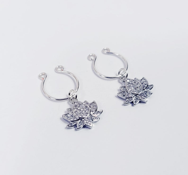 Nipple Rings with Sparkling Platinum Lotus Flowers