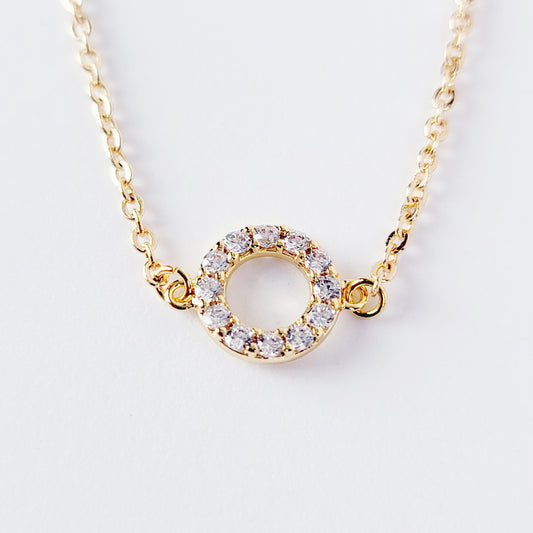 Discreet Day Collar for BDSM Submissive. 18K Gold Sparkling Circle of O.