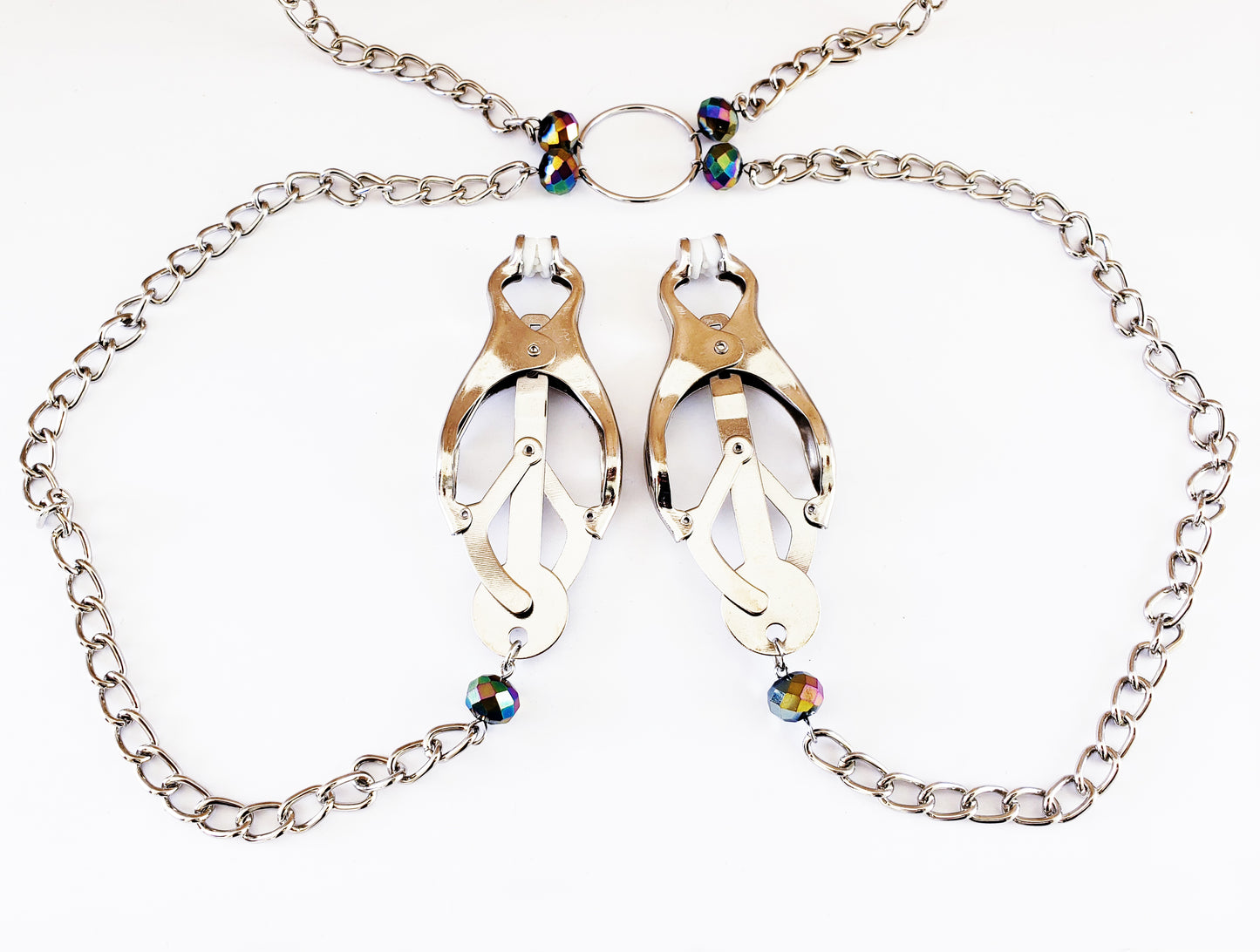 Four Clover Clamps with Chain Attached