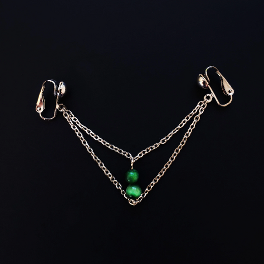Vaginal Chain Dangle Non Piercing. Intimate Body Jewelry for Women. Labia Clips with Chain and Tigers Eye Stone.