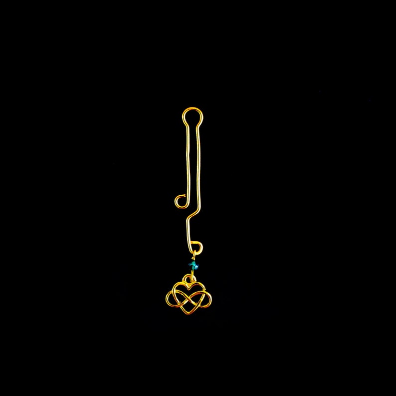 Infinity Heart Clit Clamp / Labia Clip