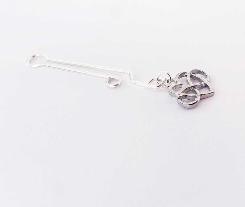 Poly Infinity Heart Labia Clip.