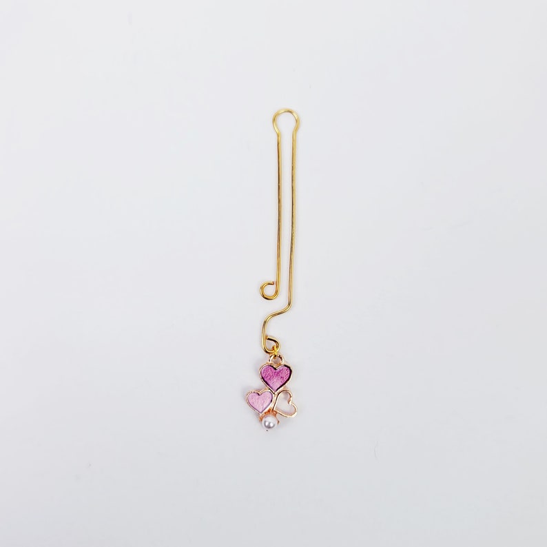 Gold Labia/Clit Clip with Pink Hearts and Pearls