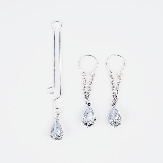 Blue Cubic Zirconia Labia Clip and Non-Piercing Nipple Ring Set