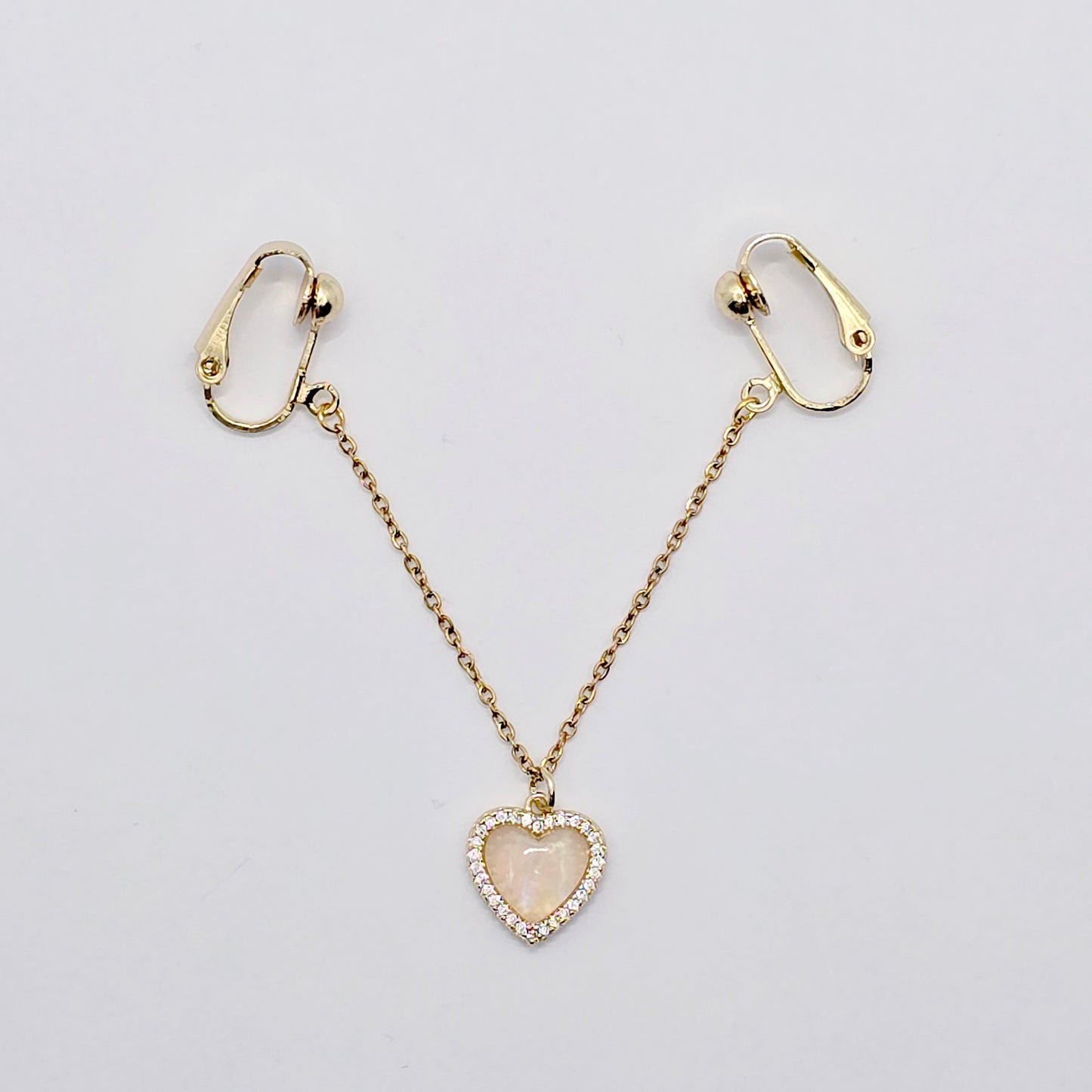 Gold Stainless Steel and Cubic Zirconia Heart Labia Chain Dangle