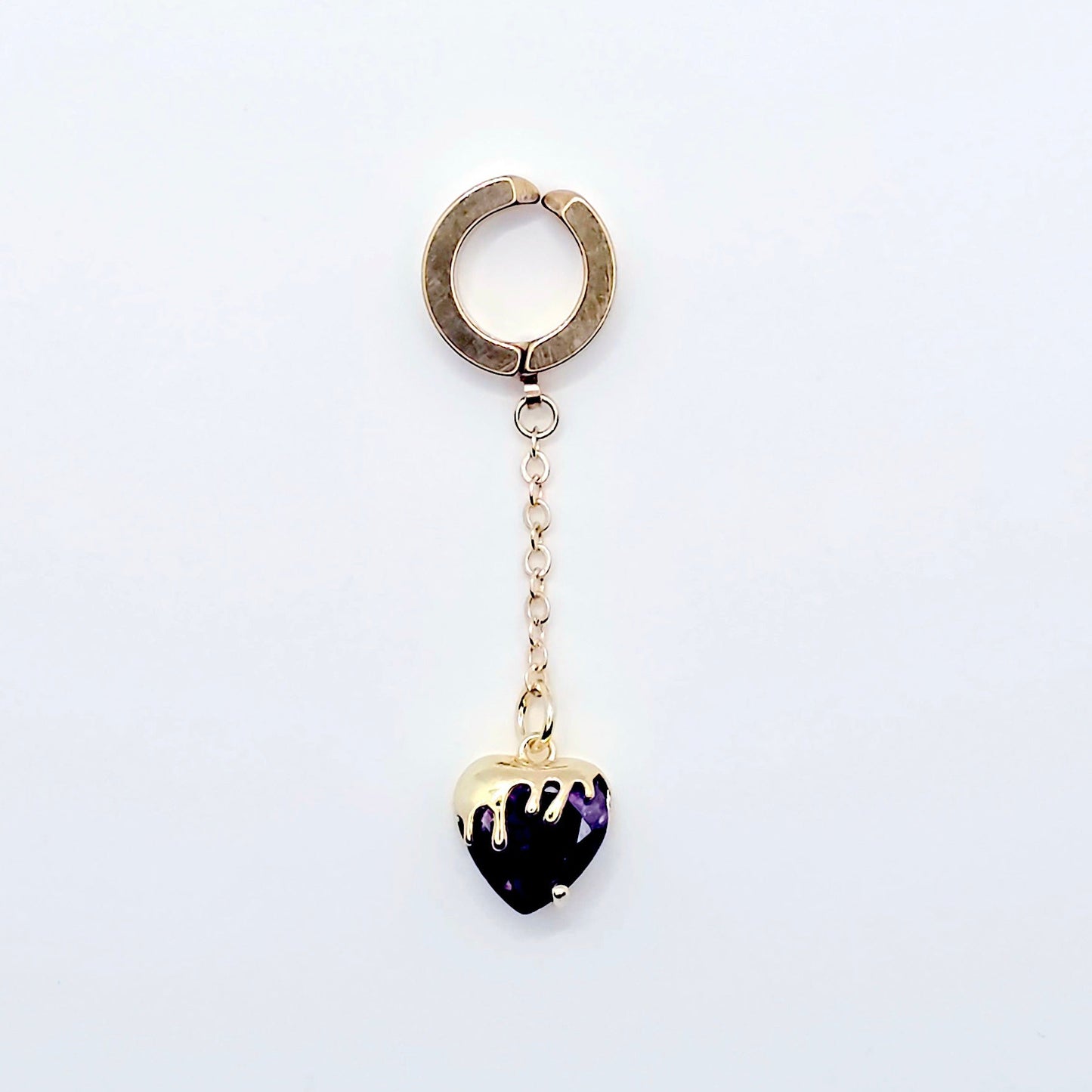 heart-shaped purple gem on gold chain and round pinch clasp VCH Clip