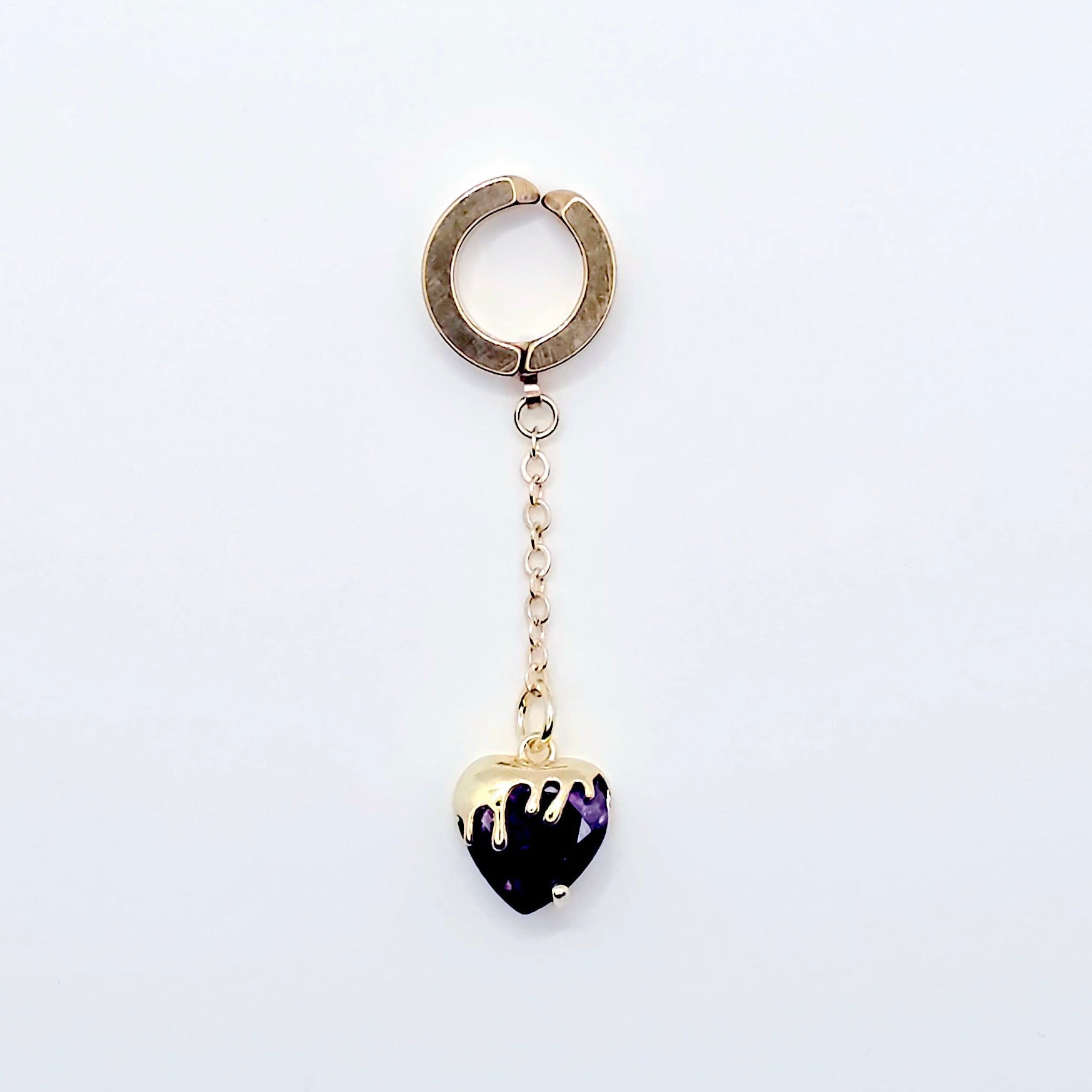 heart-shaped purple gem on gold chain and round pinch clasp VCH Clip
