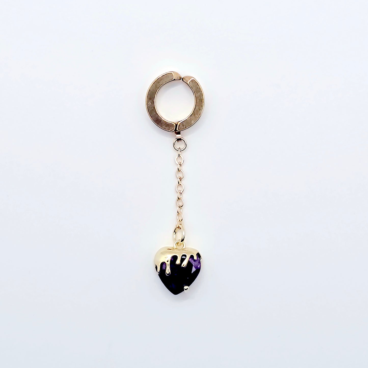 heart-shaped purple gem on gold chain and round pinch clasp VCH Clip