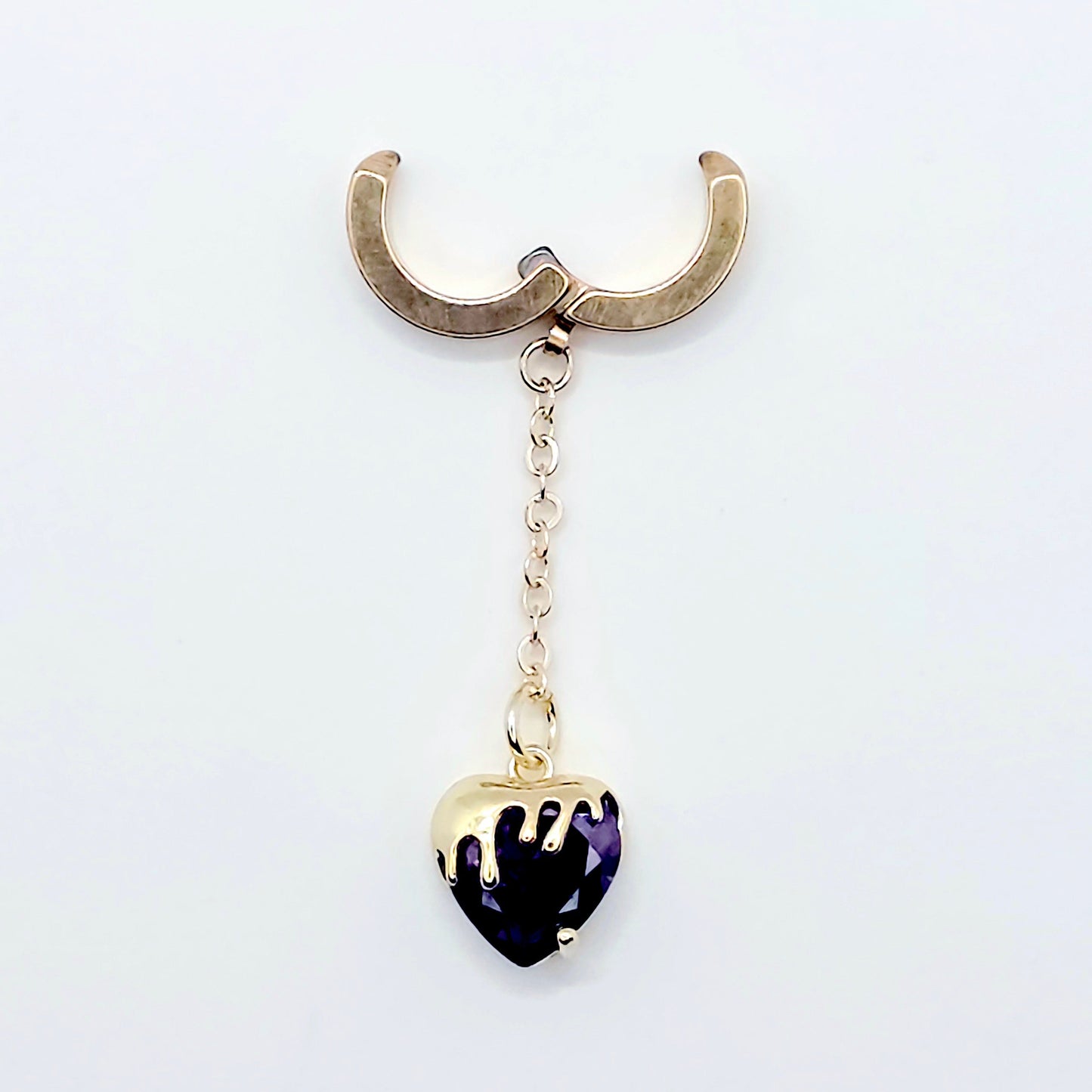 heart-shaped purple gem on gold chain and round pinch clasp VCH Clip