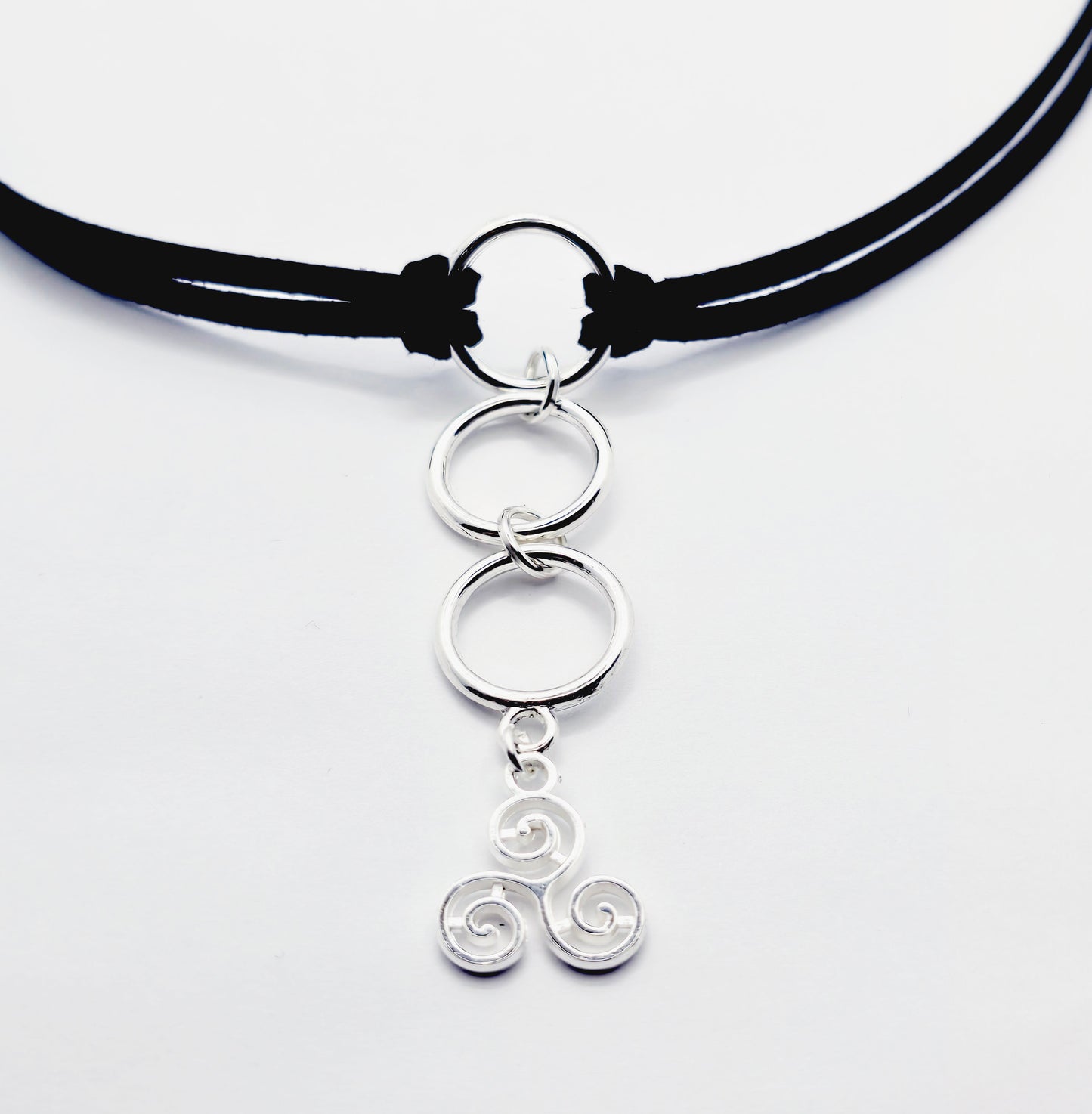 Triskelion Day Collar. Faux Leather Choker Collar, Tri Circle Pendants, and Celtic Triskelion. Discreet Day Collar for BDSM Submissive.