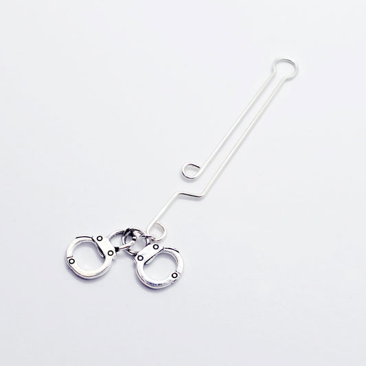 Handcuff Labia Clip