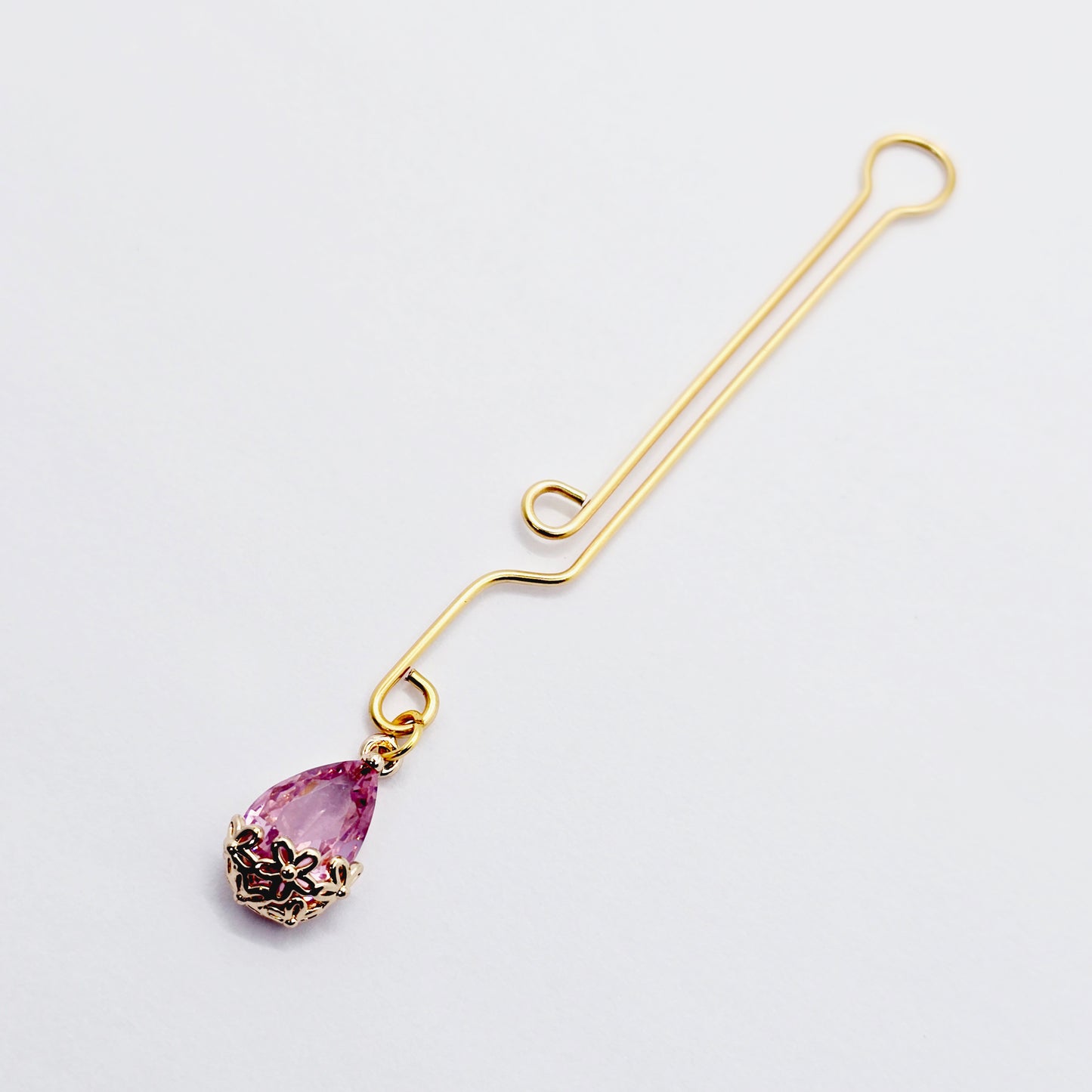 Gold Labia Clip with Pink Cubic Zirconia Gem Flower Pendant. Non-Piercing Genital Jewelry for Women