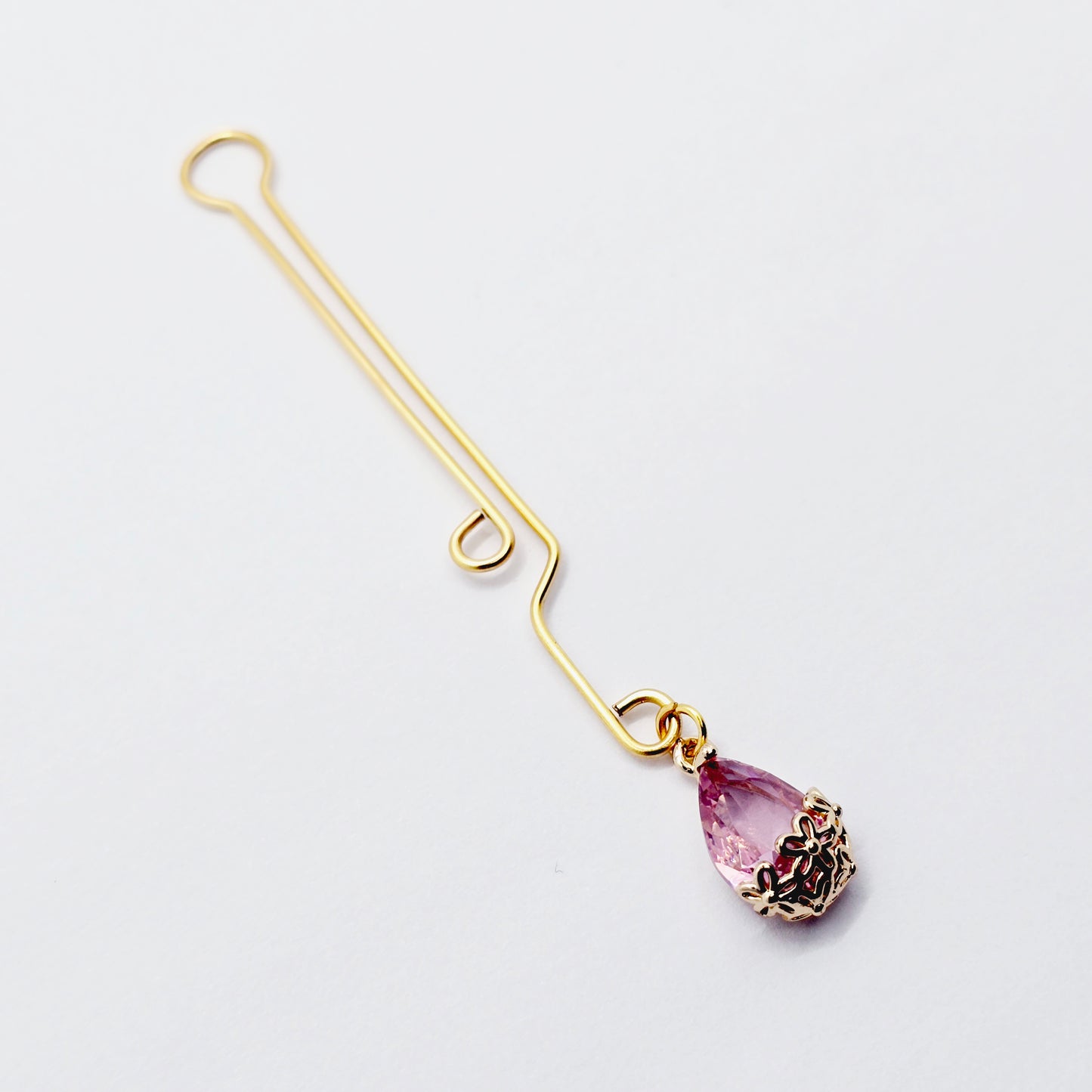 Gold Labia Clip with Pink Cubic Zirconia Gem Flower Pendant. Non-Piercing Genital Jewelry for Women