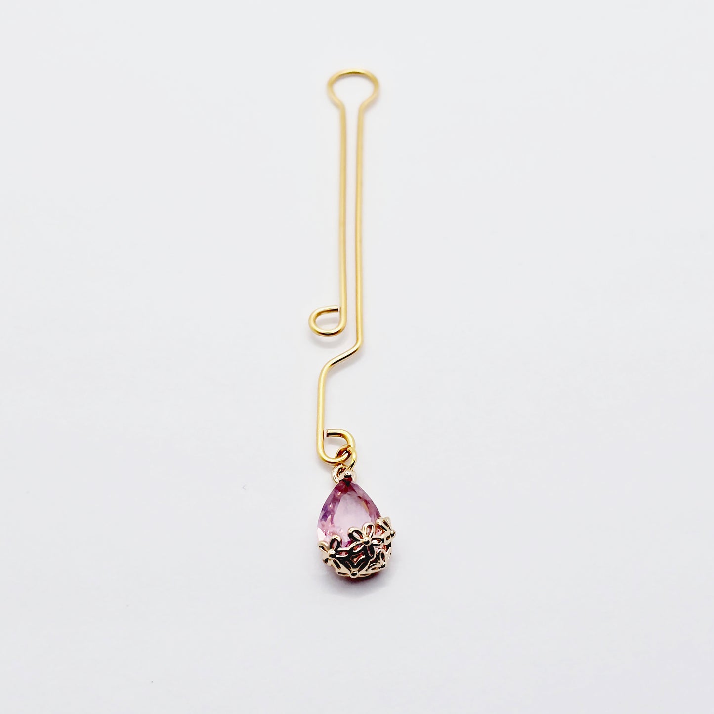 Gold Labia Clip with Pink Cubic Zirconia Gem Flower Pendant. Non-Piercing Genital Jewelry for Women