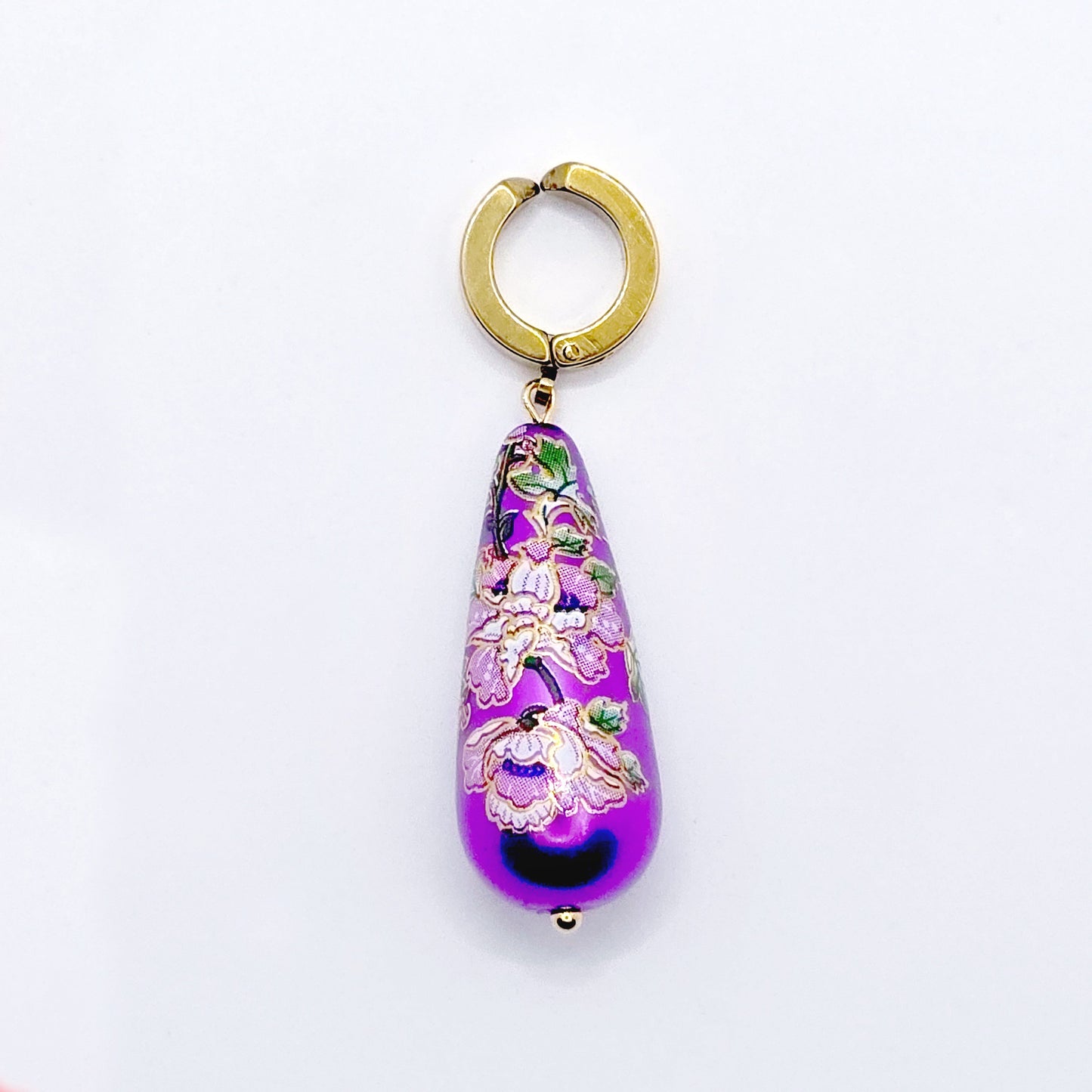 Purple Painted Pearl VCH Clip