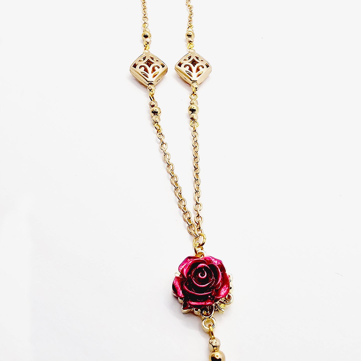 Elegant Gold Necklace to Nipple with Red Roses and Your Choice of Nipple Attachment, Non Piercing. Nooses or Nipple Clamps.