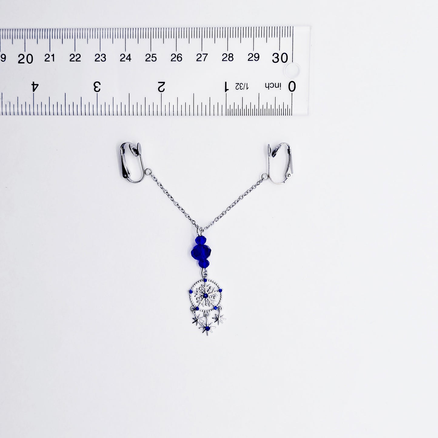 Snowflake Labia Chain Dangle