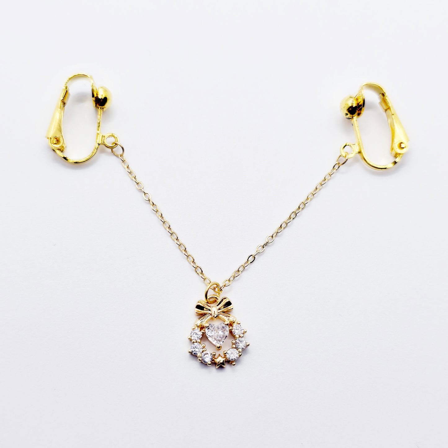 18K Gold and Cubic Zirconia Holiday Wreath Labia Chain Dangle