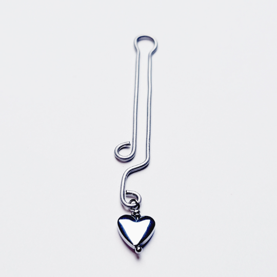 Stainless Steel Clitoral Clip with Hematite Heart