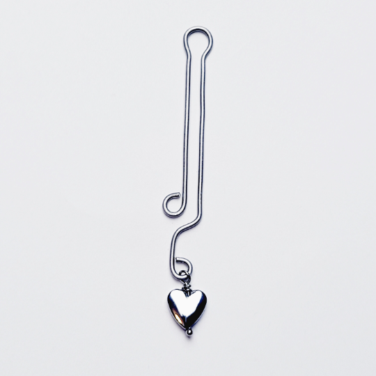 Stainless Steel Clitoral Clip with Hematite Heart