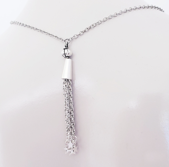 Erotic Silver Backdrop Necklace with Stars and Non Piercing Nipple Nooses or Clamps.