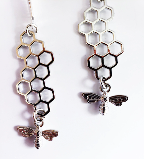 Bee Nipple Dangles on Nipple Nooses or your choice of Nipple Clamps. Non Piercing Nipple, BDSM