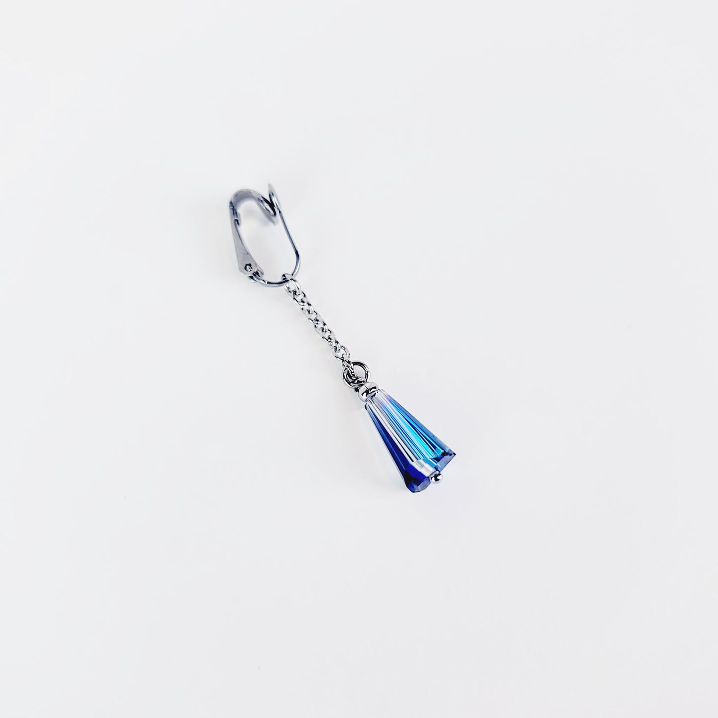 Intimate Jewelry Clip, Not Pierced. Stainless Steel Non-Piercing VCH Clip with Crystal Dangle.