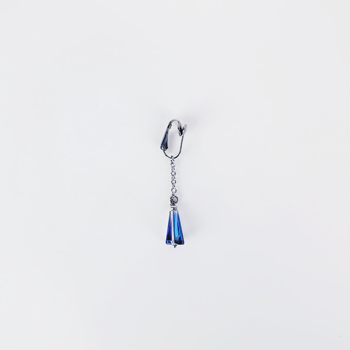 Intimate Jewelry Clip, Not Pierced. Stainless Steel Non-Piercing VCH Clip with Crystal Dangle.