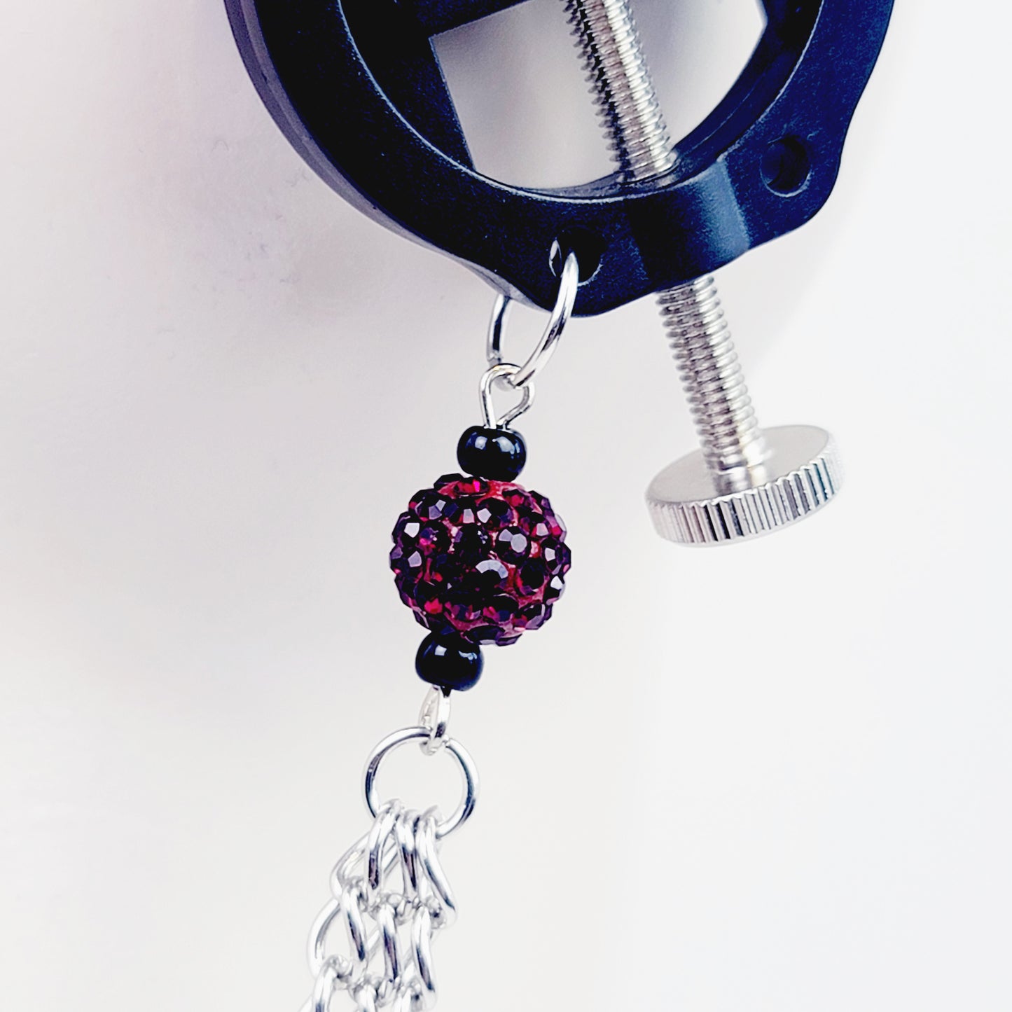 Nipple Press Clamps with Chain and Sparking Beads