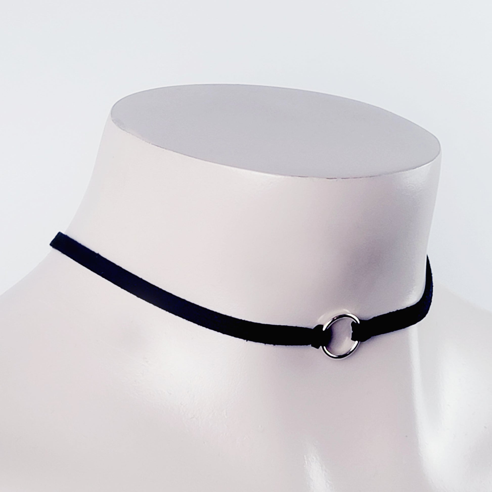 Discreet BDSM Collar ~ Soft leather silver circle choker necklace. Inf –  Why Bee Normal