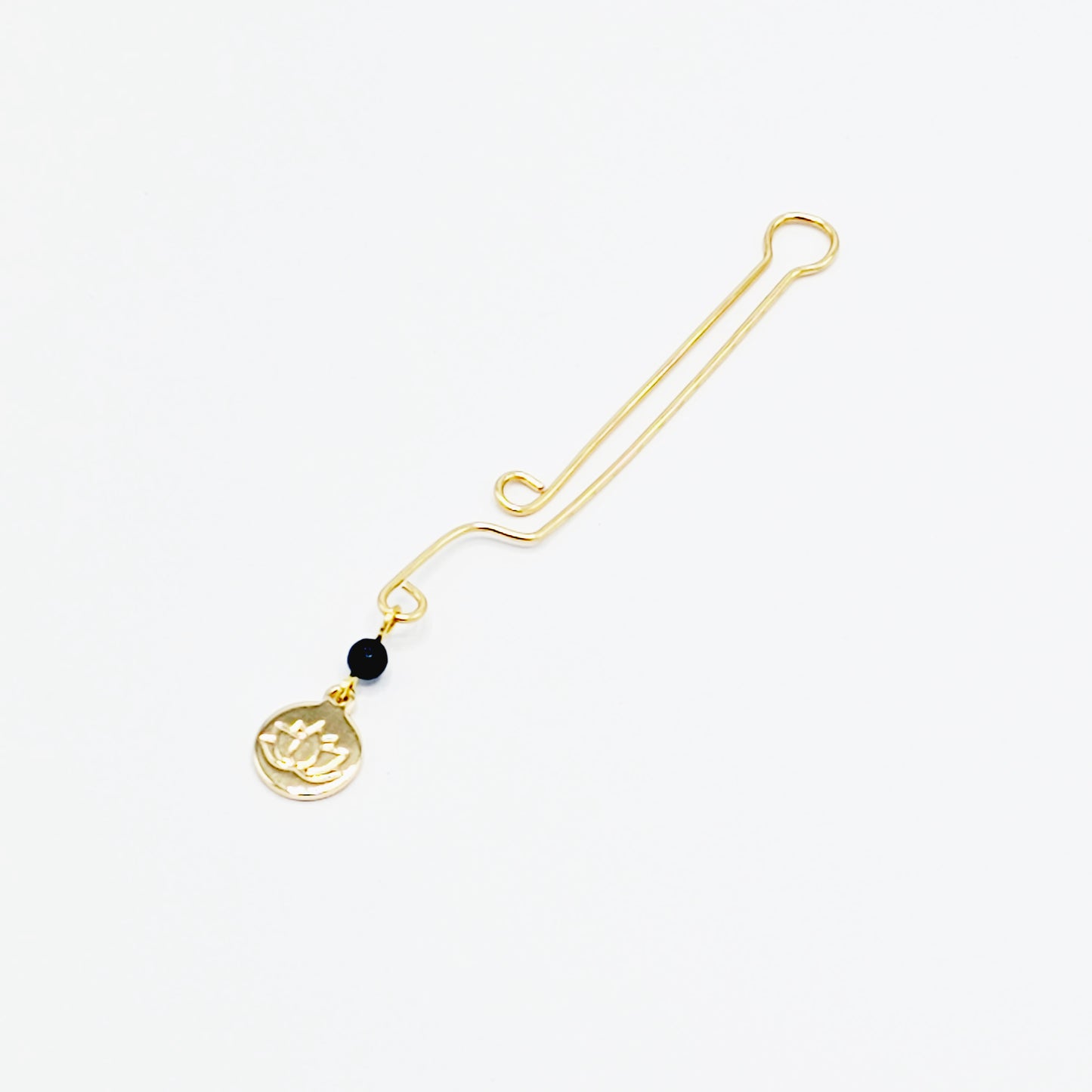 Gold Labia Clip with 18k Gold Lotus Flower. Non Piercing Clit and Labia Genital Jewelry.