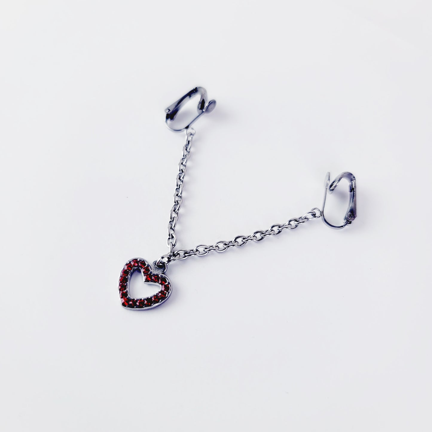 Labia Jewelry with Sparkling Heart. Stainless Steel Non Piercing Labia Chain Dangle.