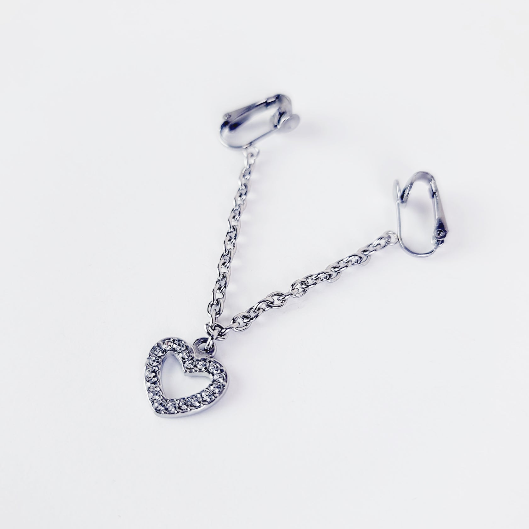 Labia Jewelry with Sparkling Heart. Stainless Steel Non Piercing Labia ...