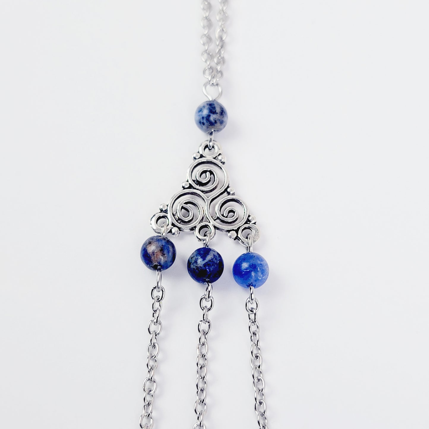 Triskelion Necklace to Nooses with Sodalite Stone Beads and Labia Clip. Non Piercing Intimate Body Jewelry for Women.