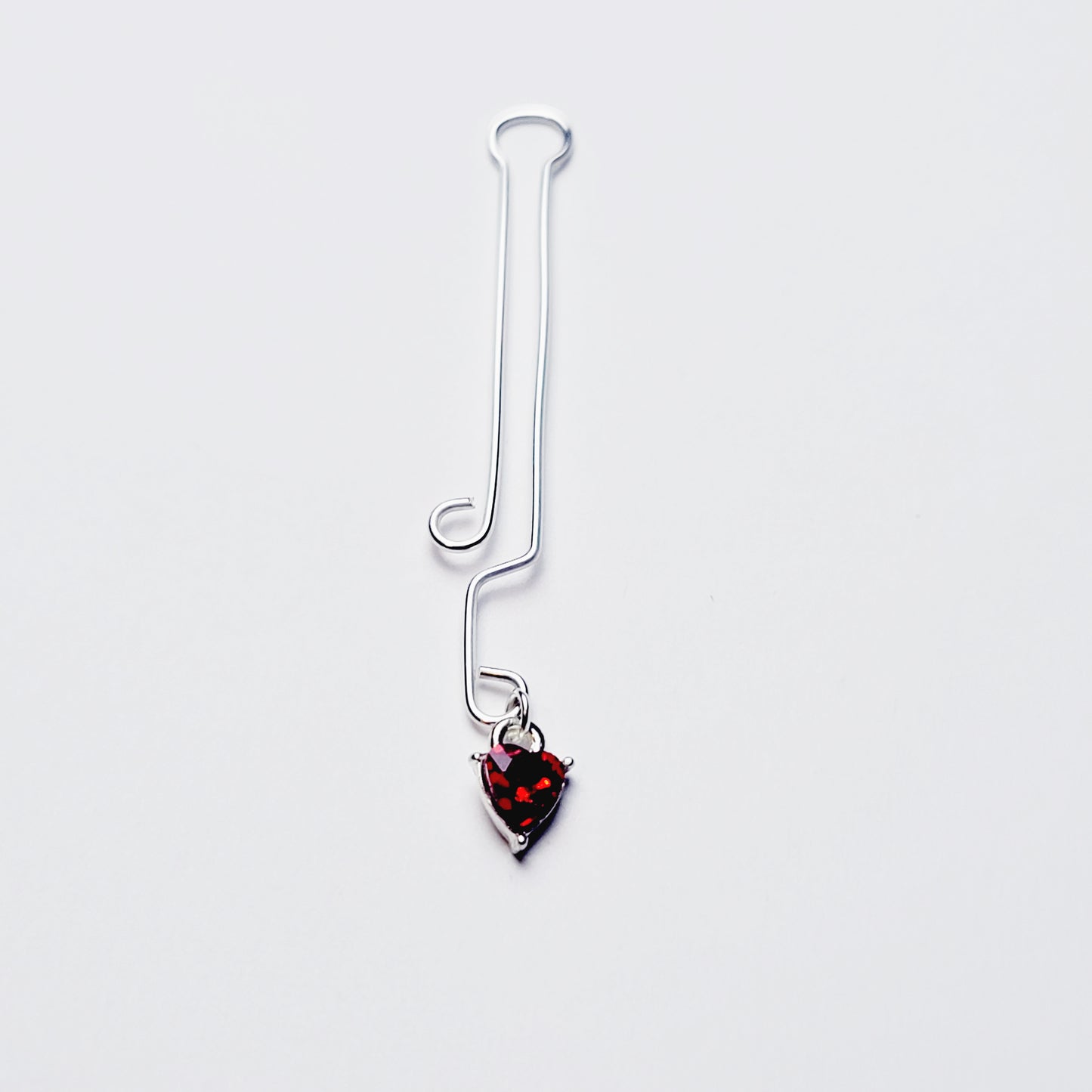 Clit Clamp/Labia Clip with Gemstone Heart