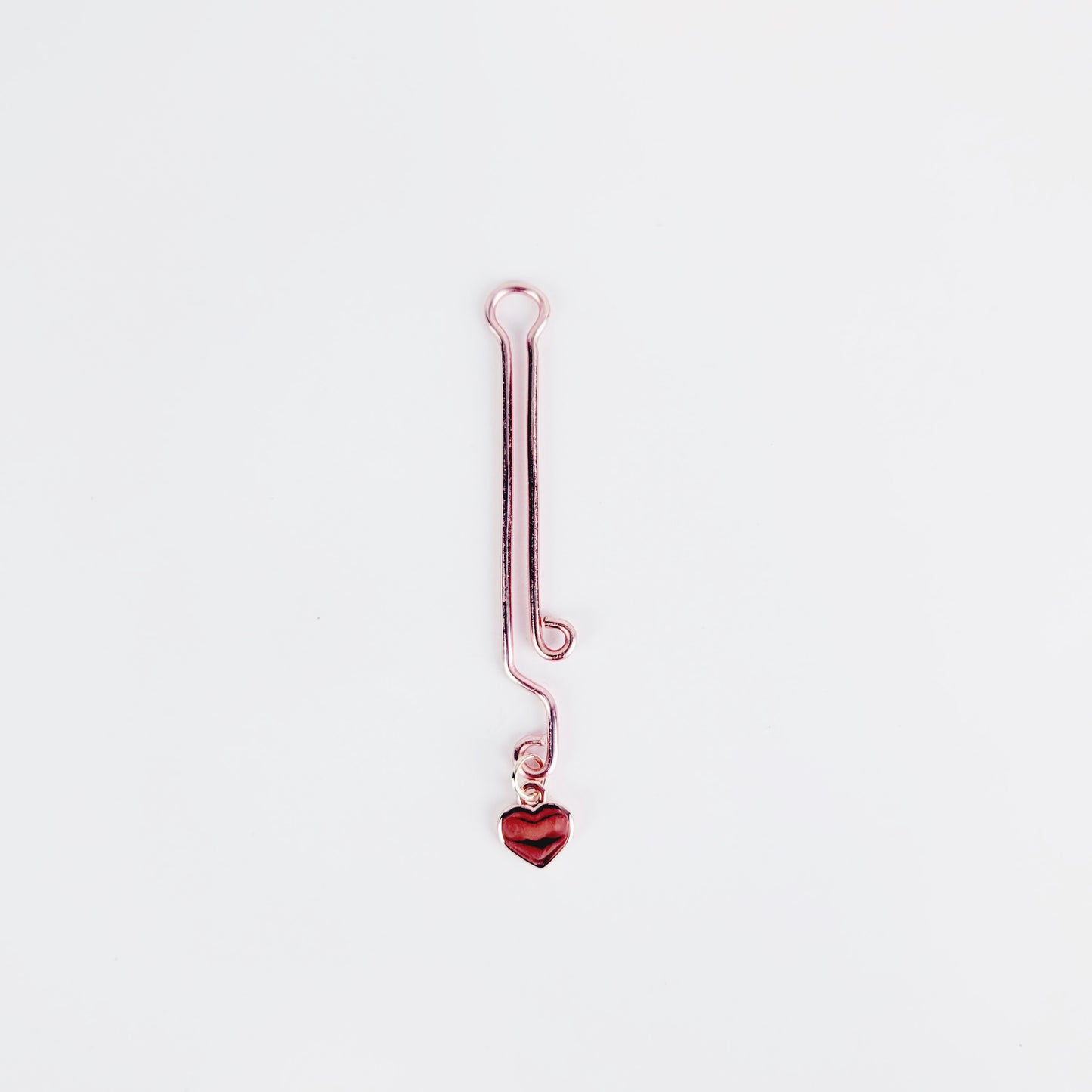 Labia Jewelry Clip with Heart, Rose Gold. Non Piercing Intimate Vaginal Jewelry.