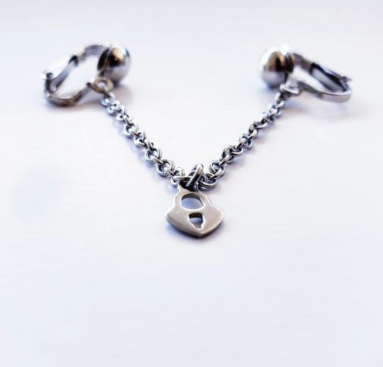 Heart Lock Labia Chain Dangle