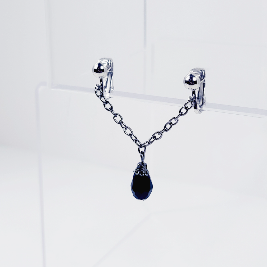 Labia Chain Dangle with Black Crystal