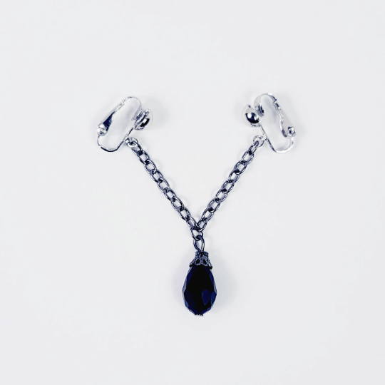 Labia Chain Dangle with Black Crystal