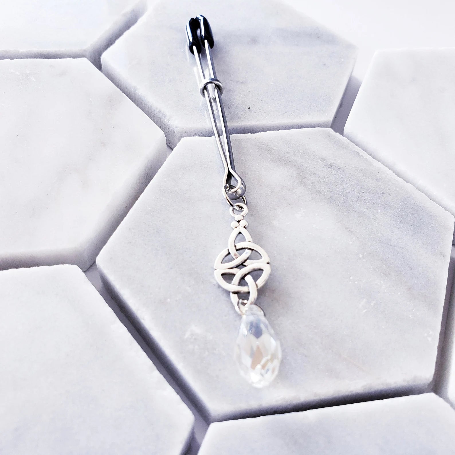 tweezer clit clamp