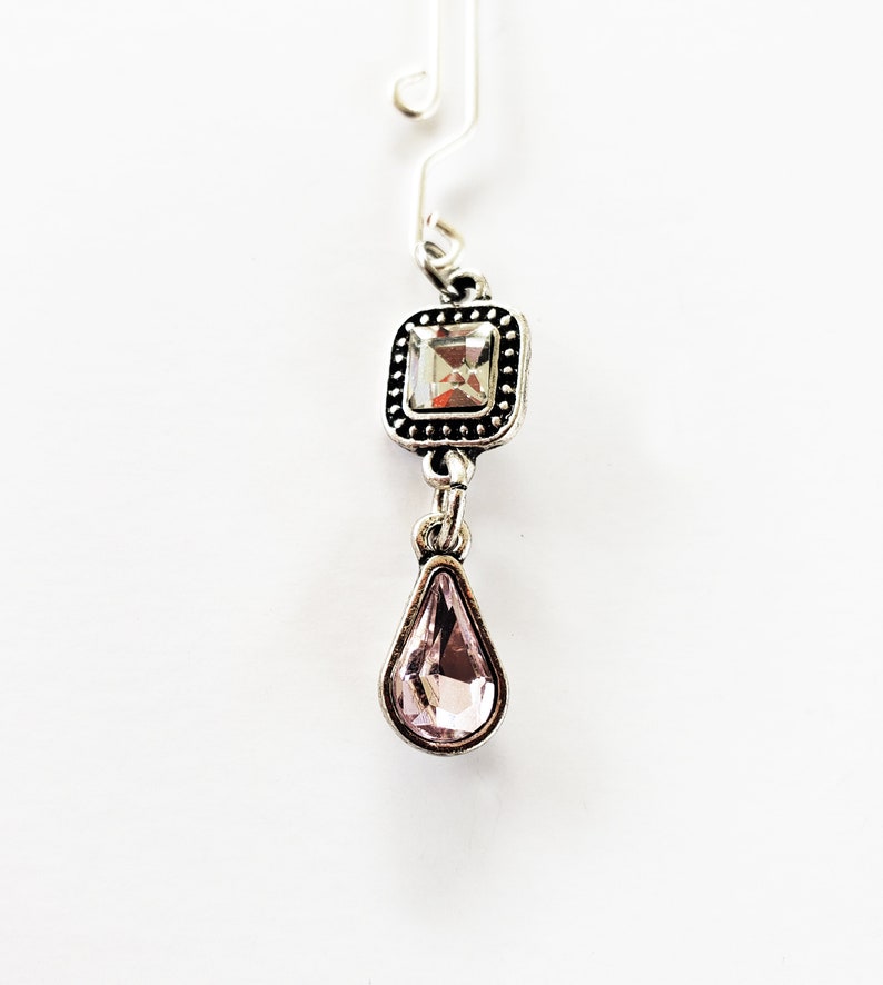 Labia Clip with Pink Crystal