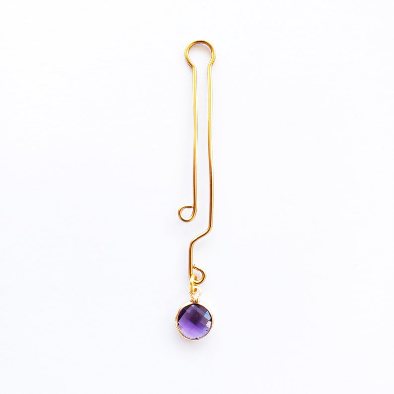 Labia Clip with Purple Crystal. Gold